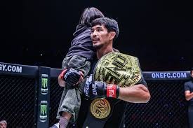 杰克-奥布赖恩：为了防范“客场盗贼”，我购买德牧保护家人