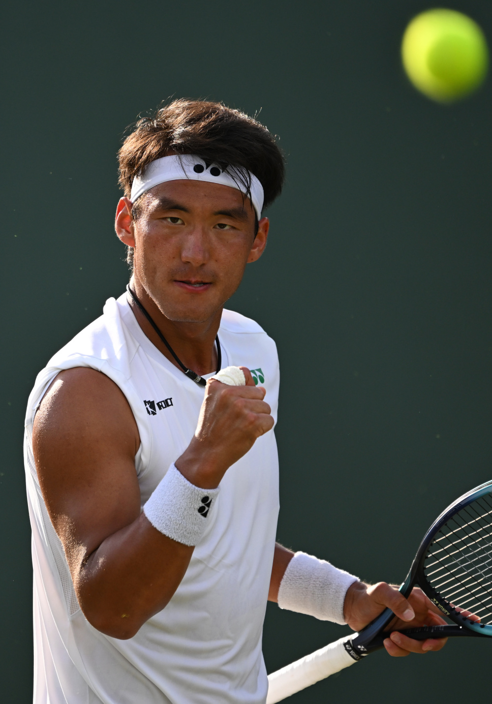 而刘晏玮则 而刘晏玮则